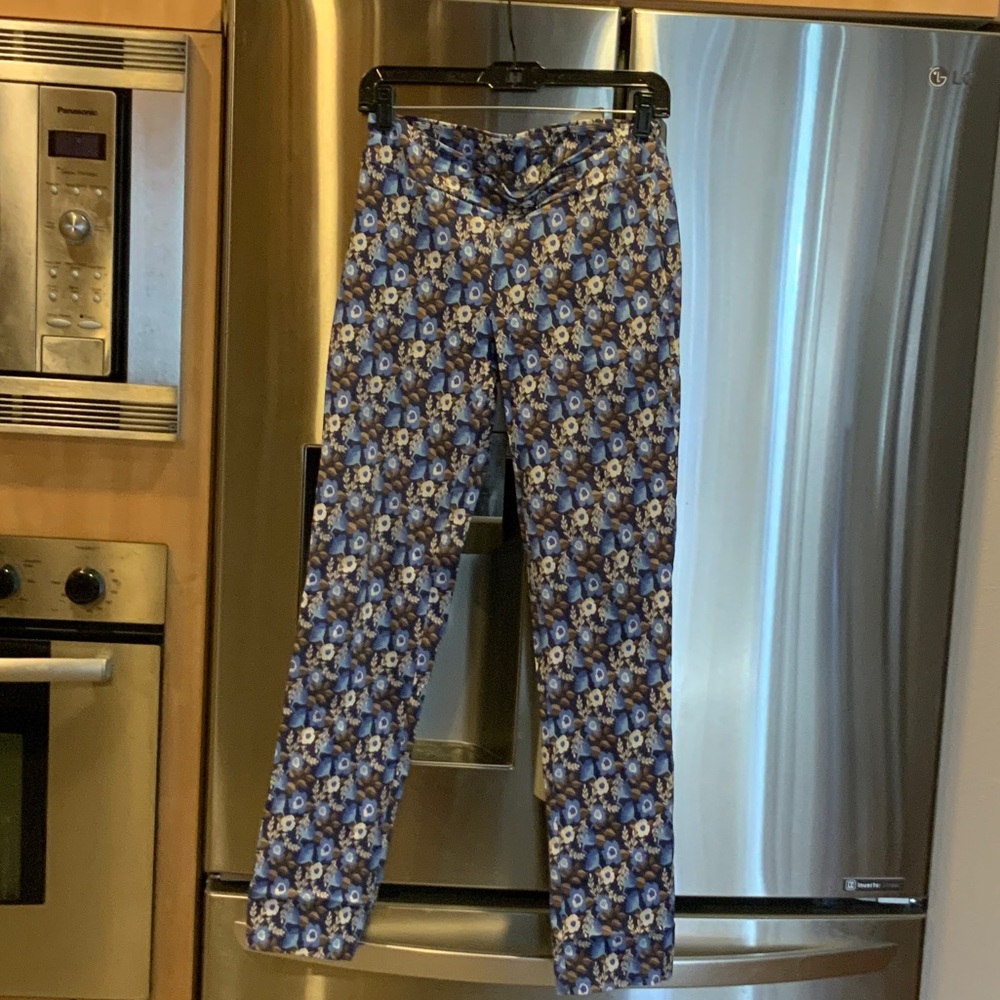 J. McLaughlin Blue and White Patterned Pants